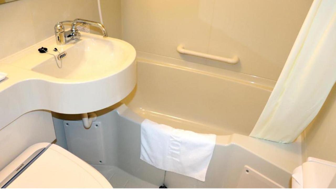 Toyoko Inn Tokyo Akishima-Eki Minami-Guchi Dış mekan fotoğraf