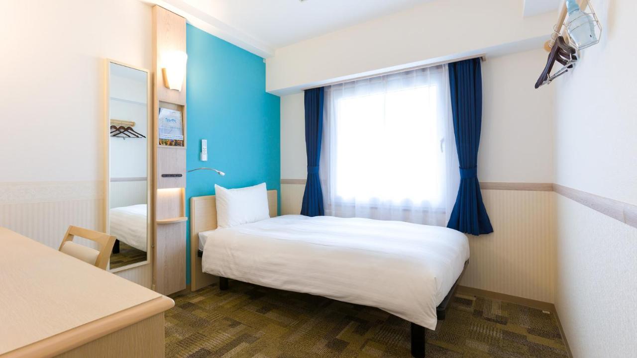 Toyoko Inn Tokyo Akishima-Eki Minami-Guchi Dış mekan fotoğraf